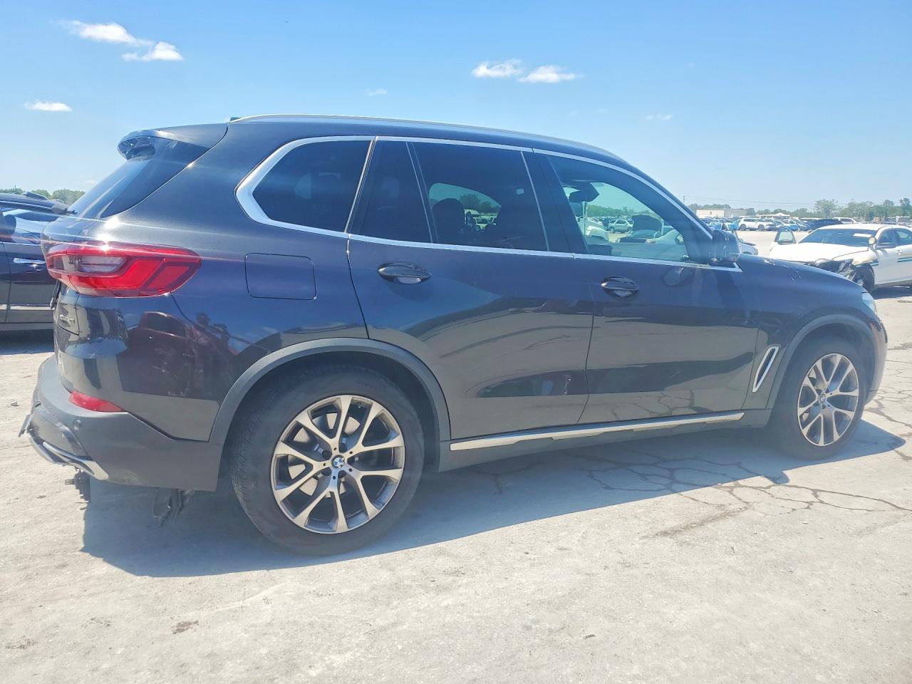 2019 BMW X5 xDrive40I - zdjęcie 3