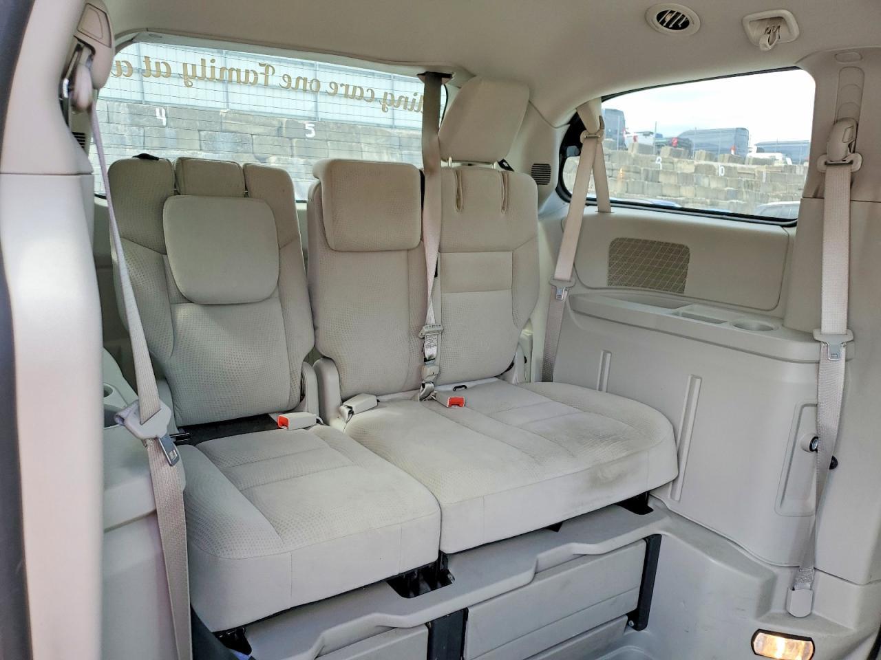 2016 Dodge Grand Caravan Se - zdjęcie 11