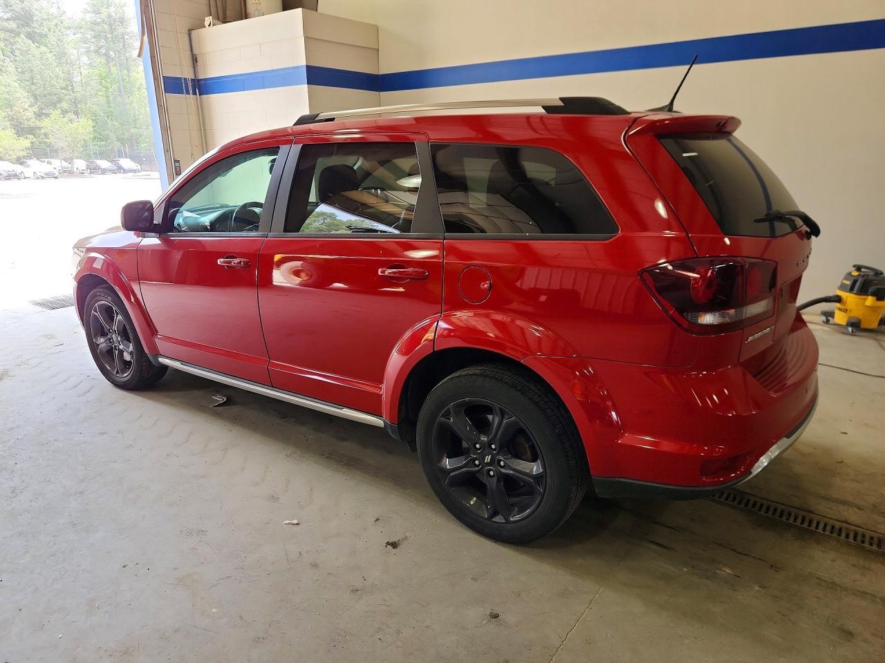 2020 Dodge Journey Crossroad - zdjęcie 2
