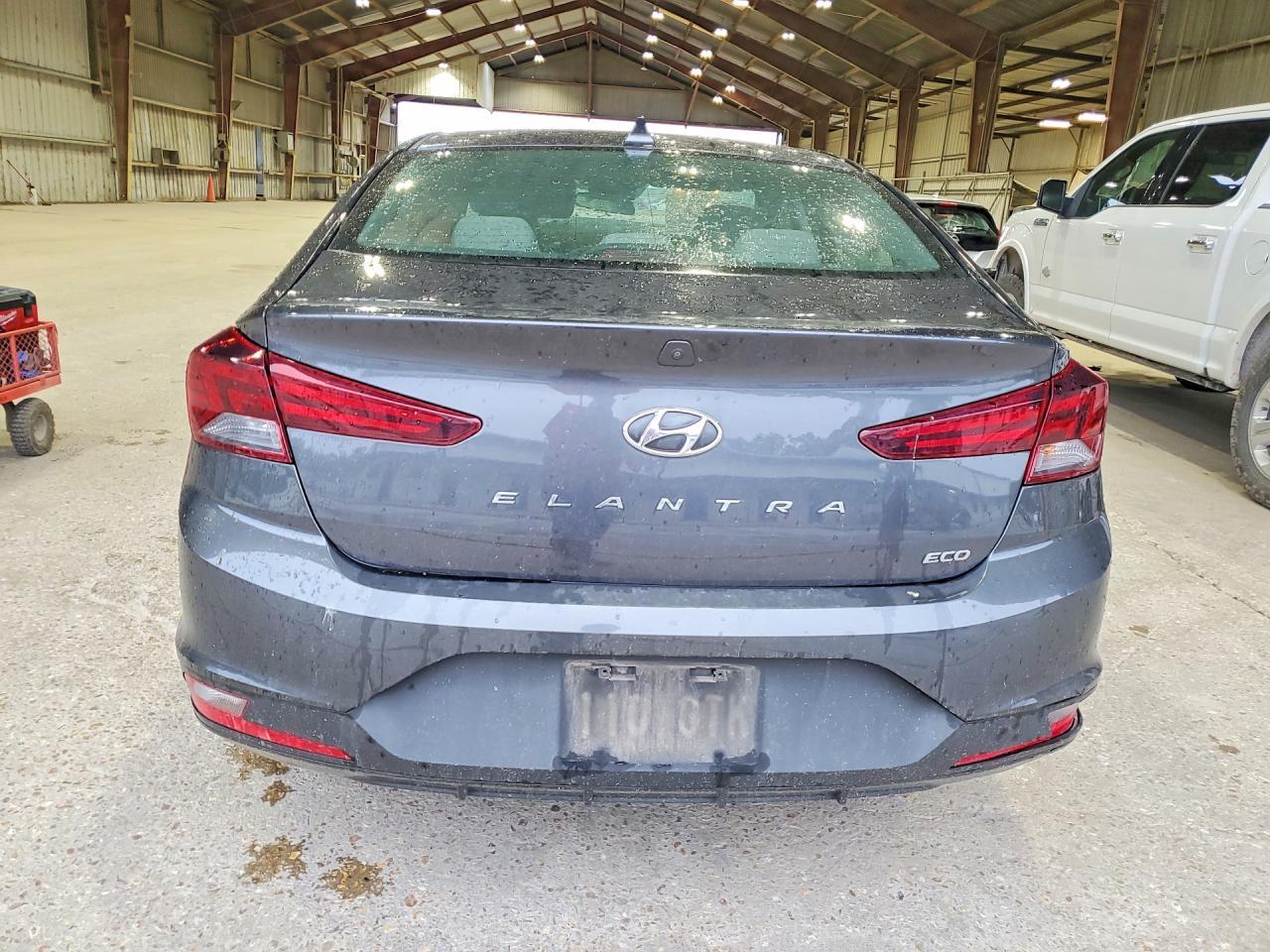 2020 Hyundai Elantra Eco - zdjęcie 6