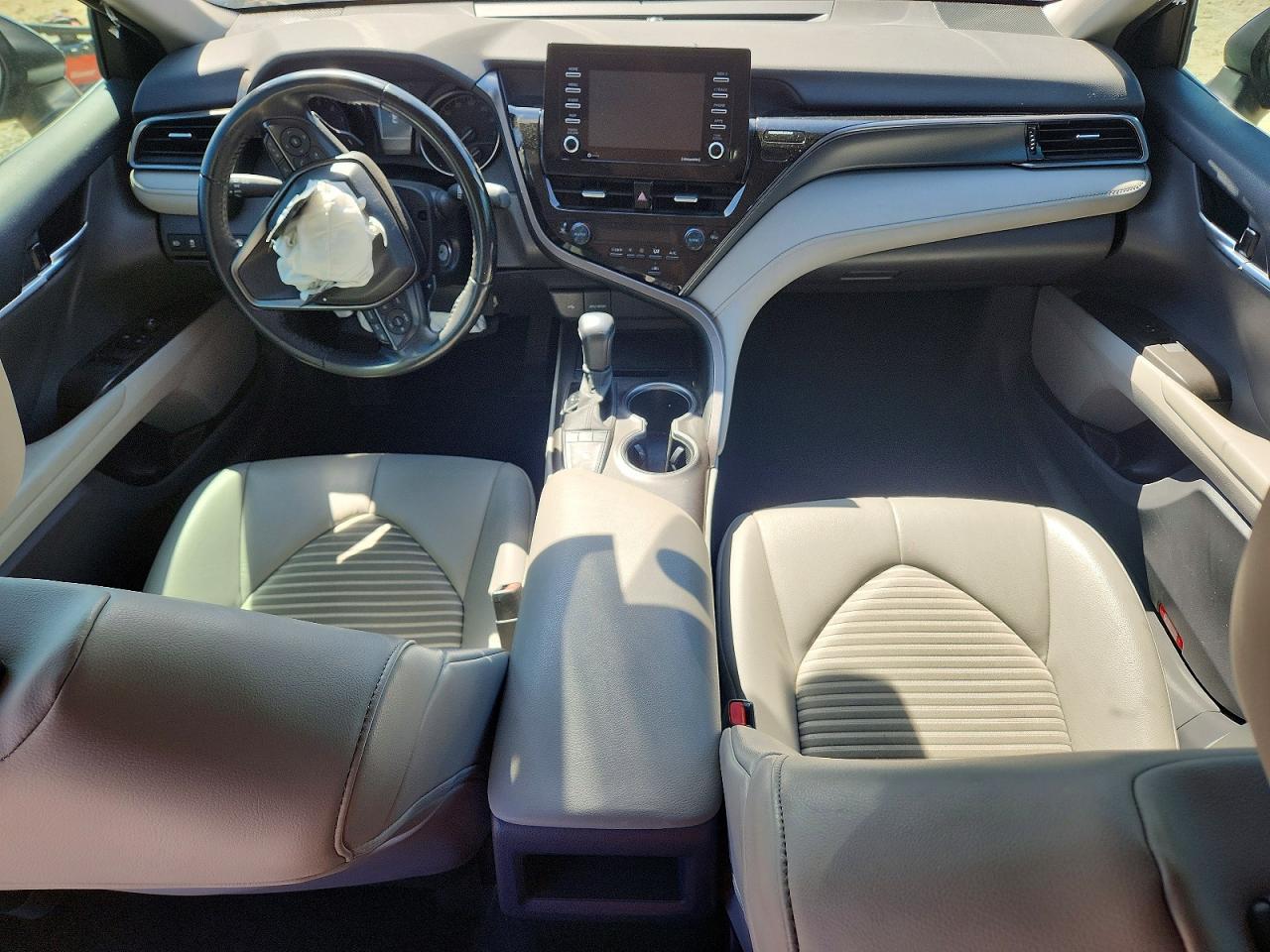 2023 Toyota Camry Se - zdjęcie 8