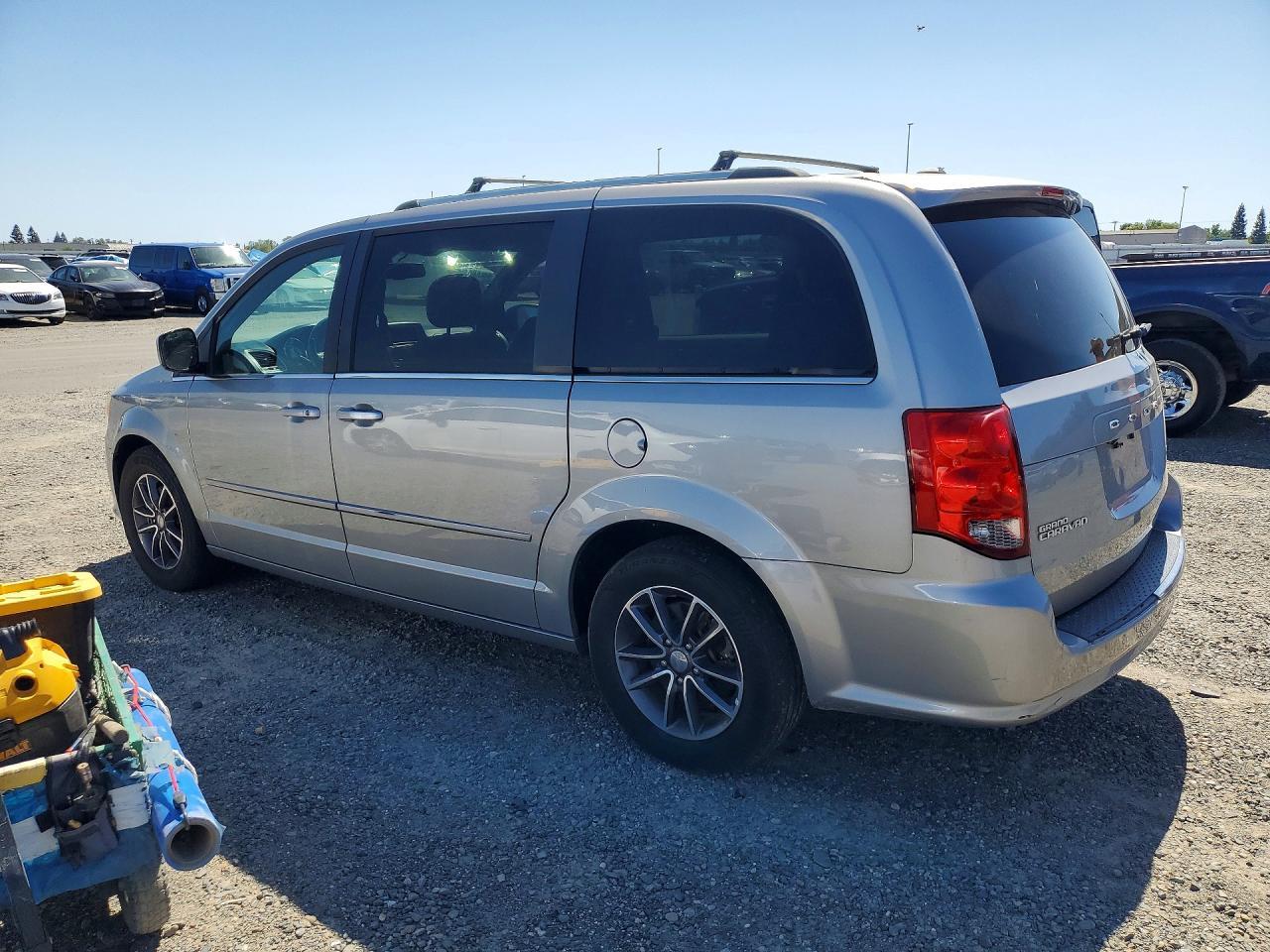 2017 Dodge Grand Caravan Sxt - zdjęcie 2