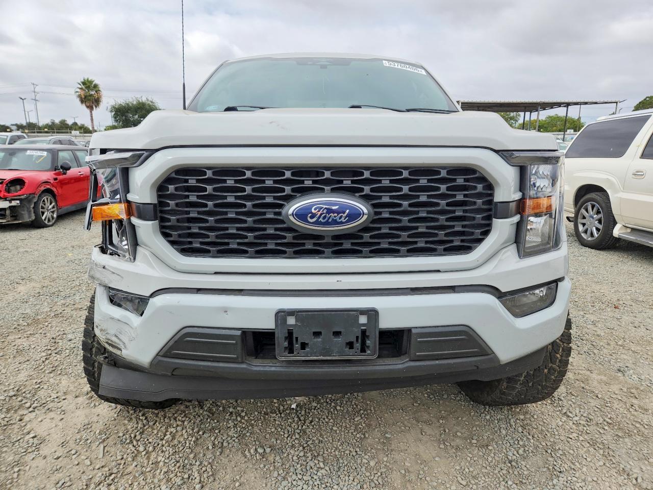 2023 Ford F150 - zdjęcie 5