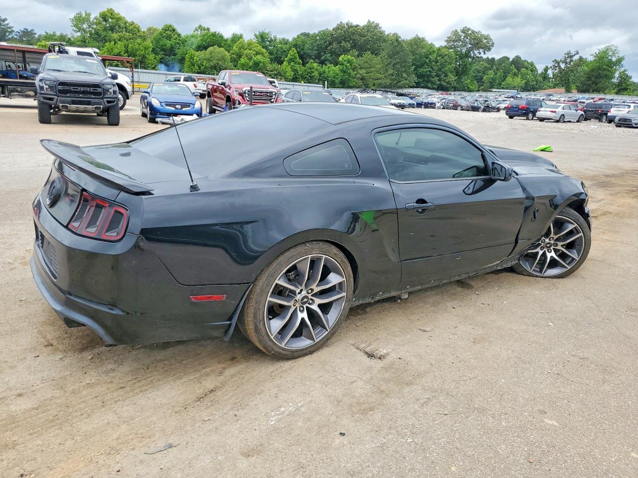 2013 Ford Mustang Shelby Gt500 - zdjęcie 3