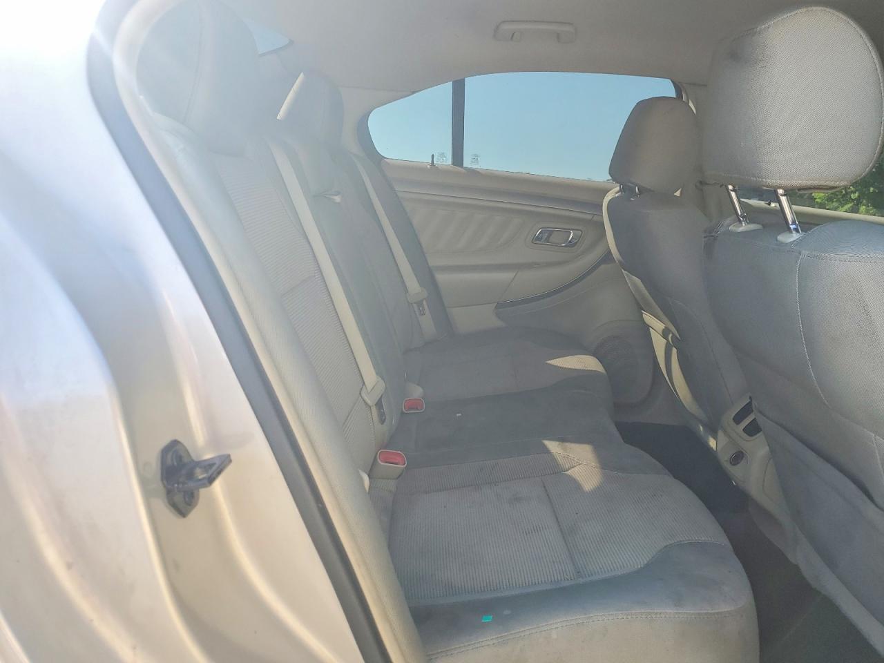 2018 Ford Taurus Sel - zdjęcie 10