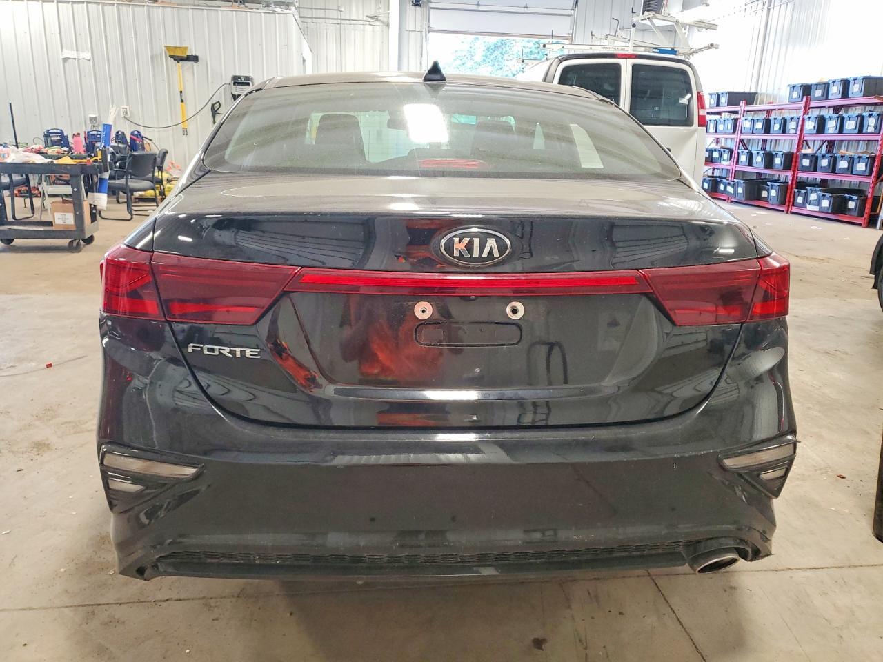 2019 Kia Forte Lxs - zdjęcie 6