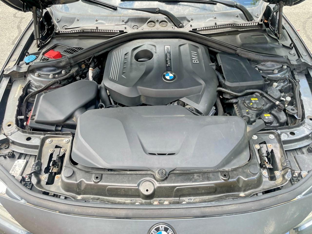 2018 BMW 330 Xi - zdjęcie 7