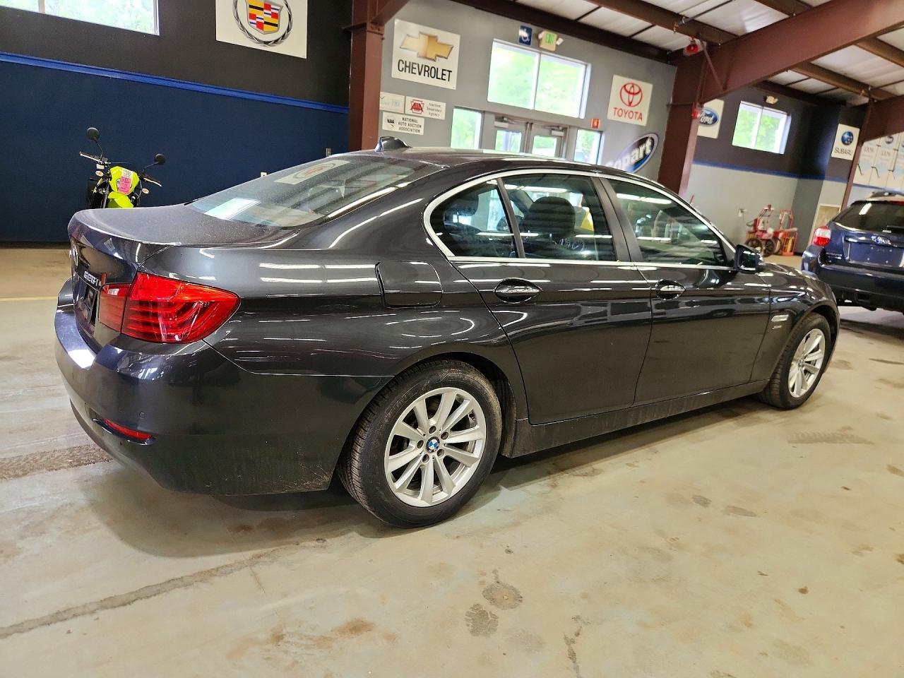 2015 BMW 528 Xi - zdjęcie 3