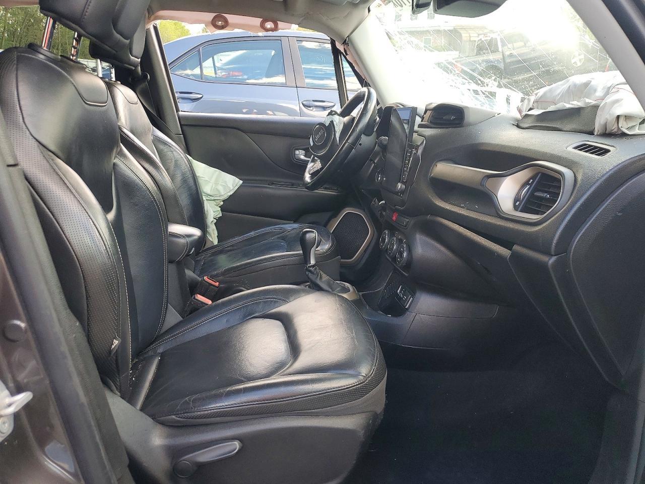 2017 Jeep Renegade Limited - zdjęcie 7