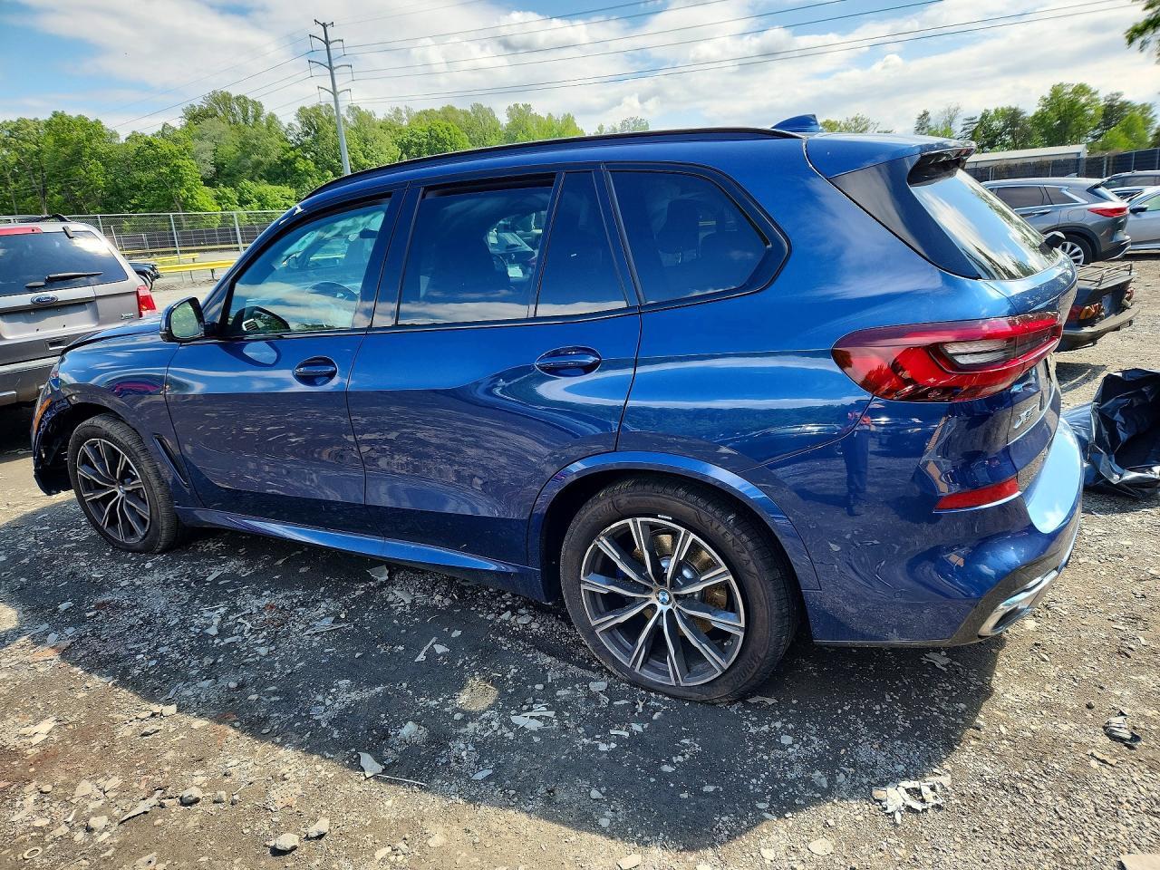 2023 BMW X5 xDrive40I - zdjęcie 2