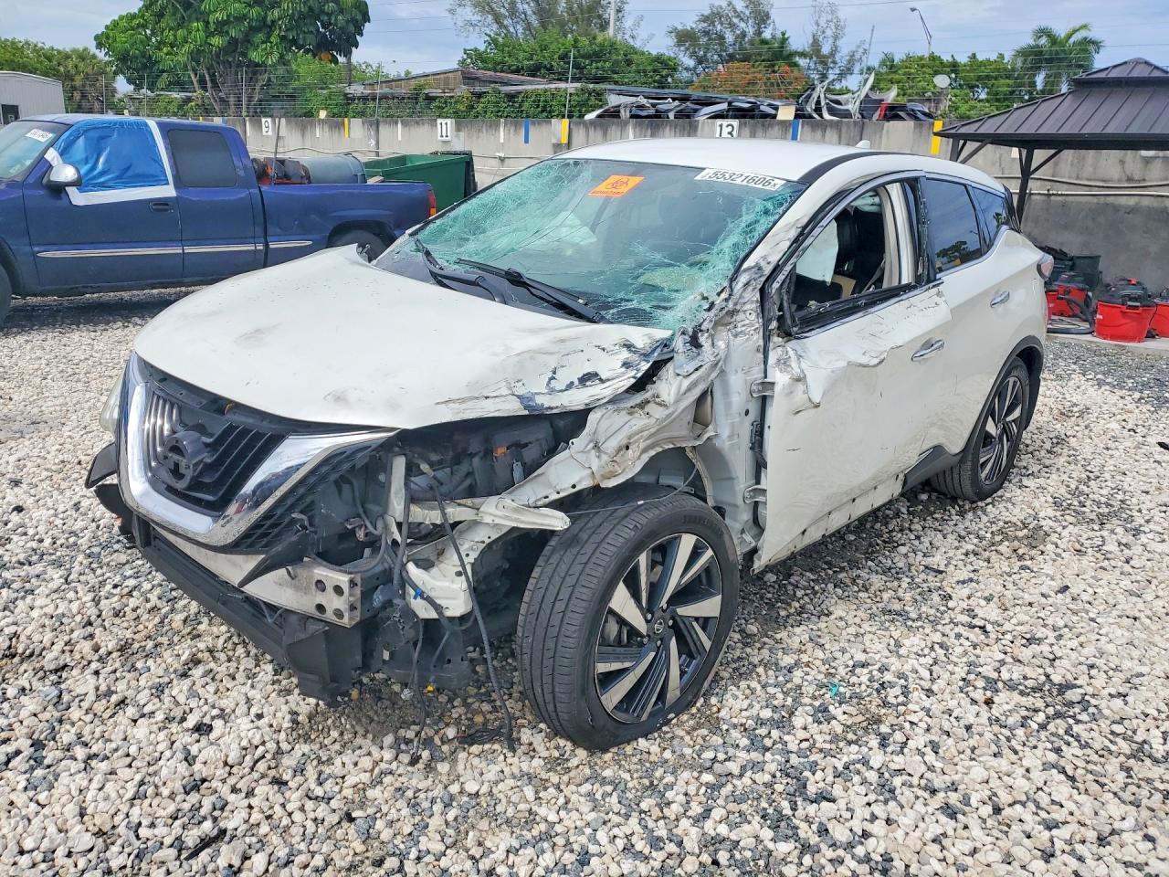2017 Nissan Murano S - zdjęcie główne