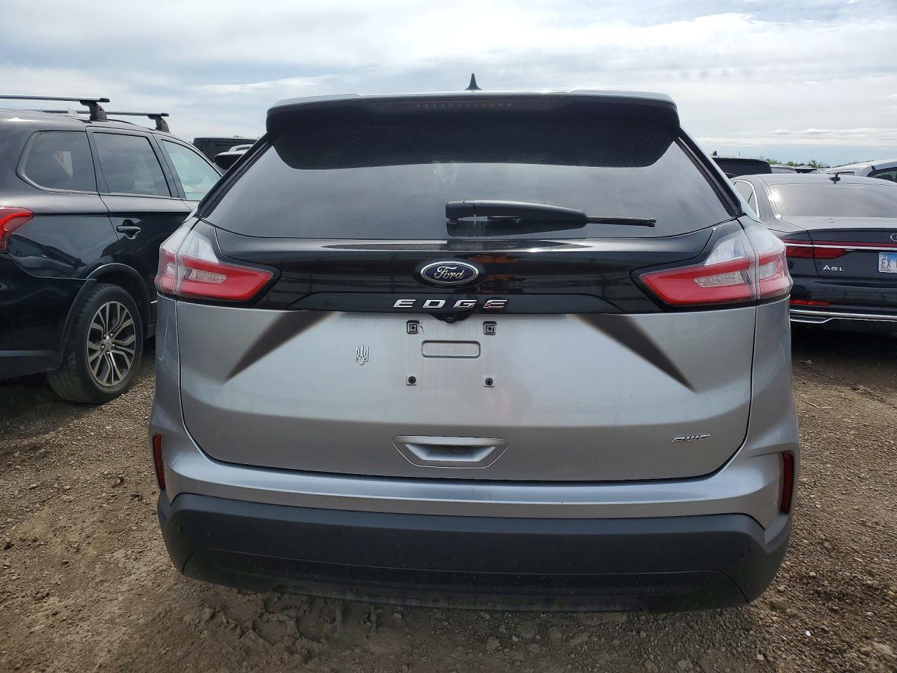 2021 Ford Edge Se - zdjęcie 6