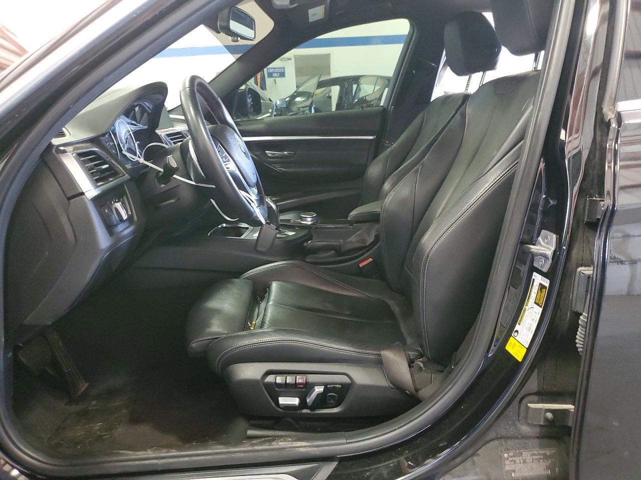 2018 BMW 330 - zdjęcie 7