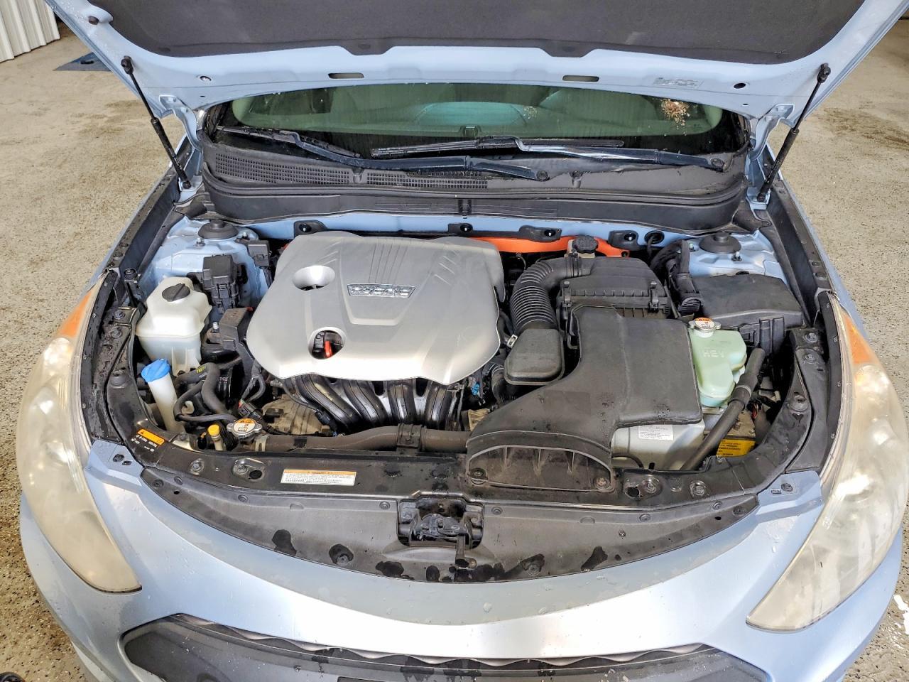 2015 Hyundai Sonata Hybrid Base - zdjęcie 11