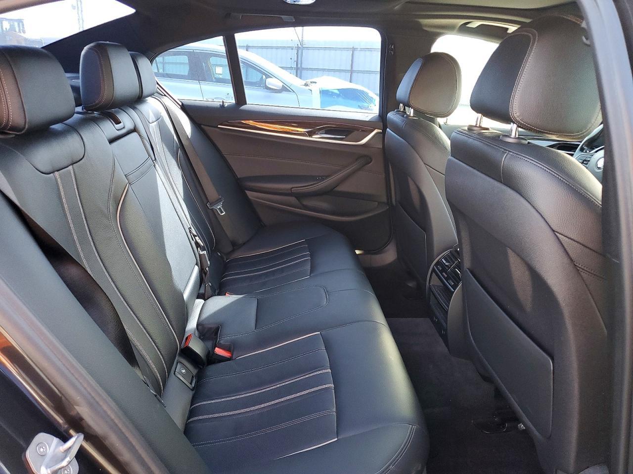 2018 BMW 540 I - zdjęcie 10