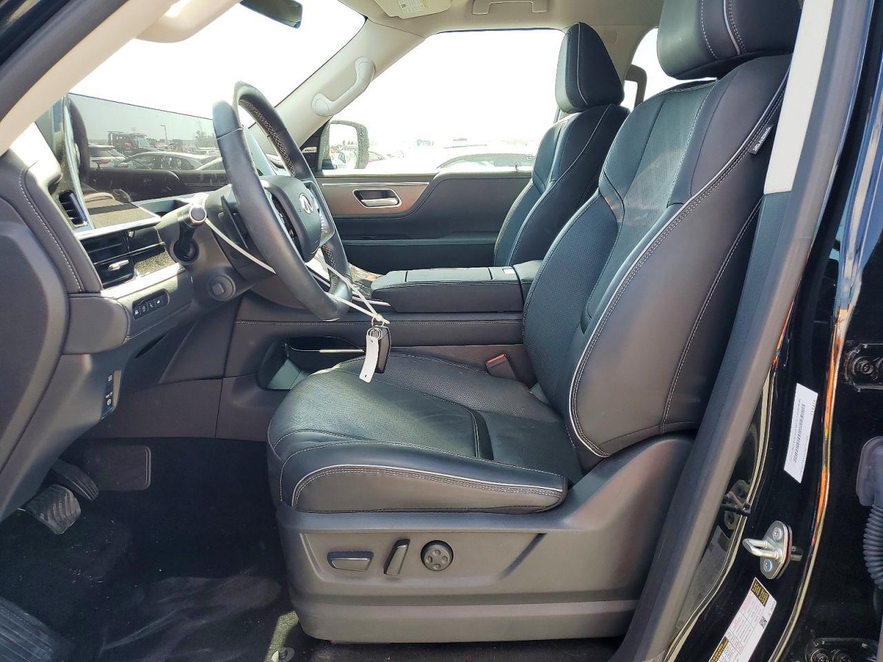 2025 Infiniti Qx80 Luxe - zdjęcie 7
