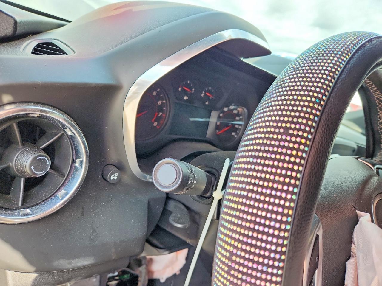 2019 Chevrolet Camaro Ls - zdjęcie 9