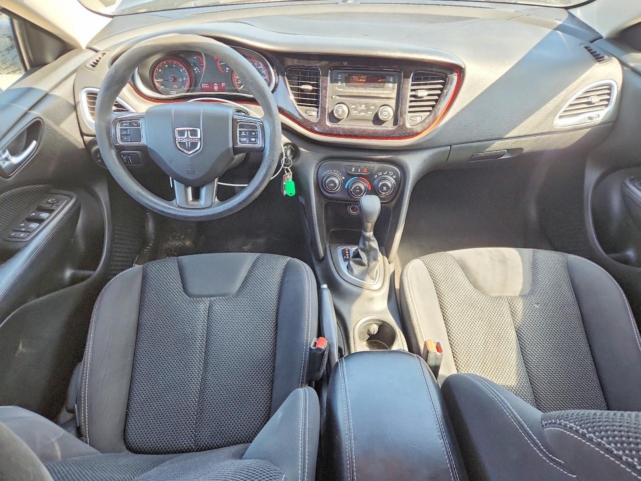2015 Dodge Dart Sxt - zdjęcie 8