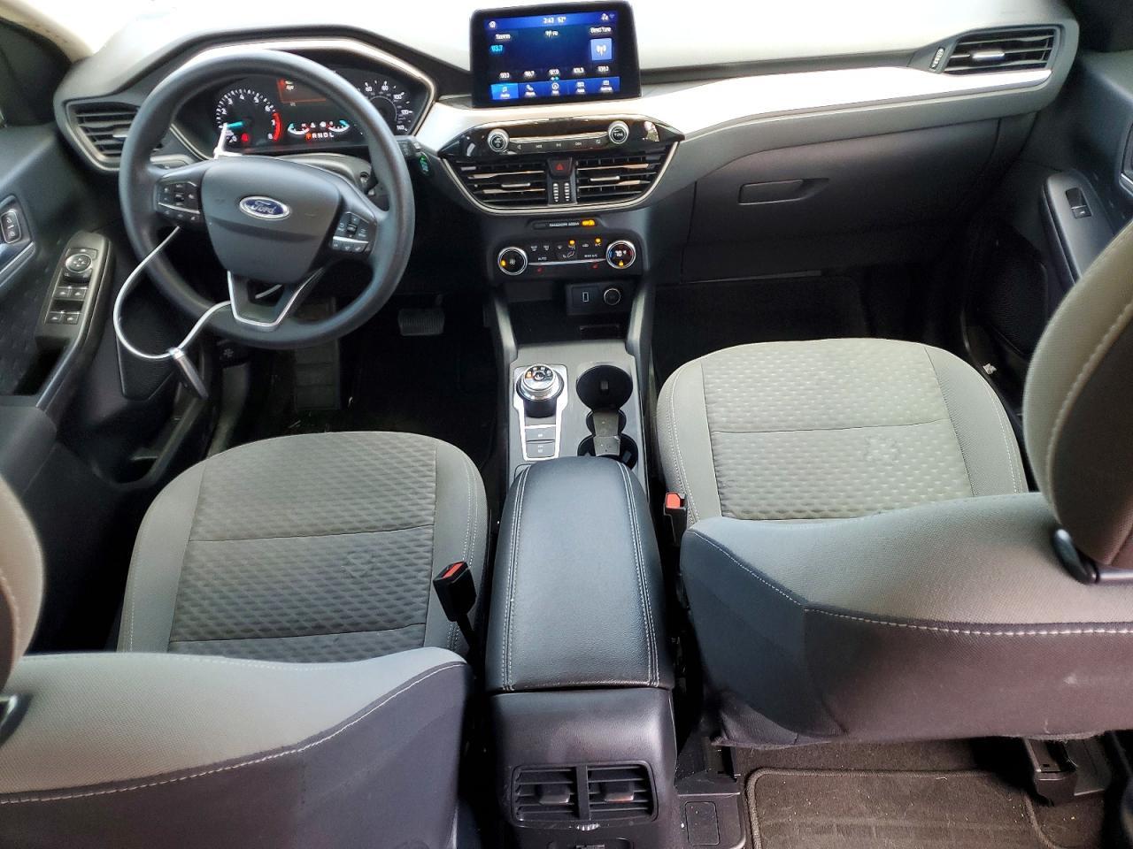 2020 Ford Escape Se - zdjęcie 8