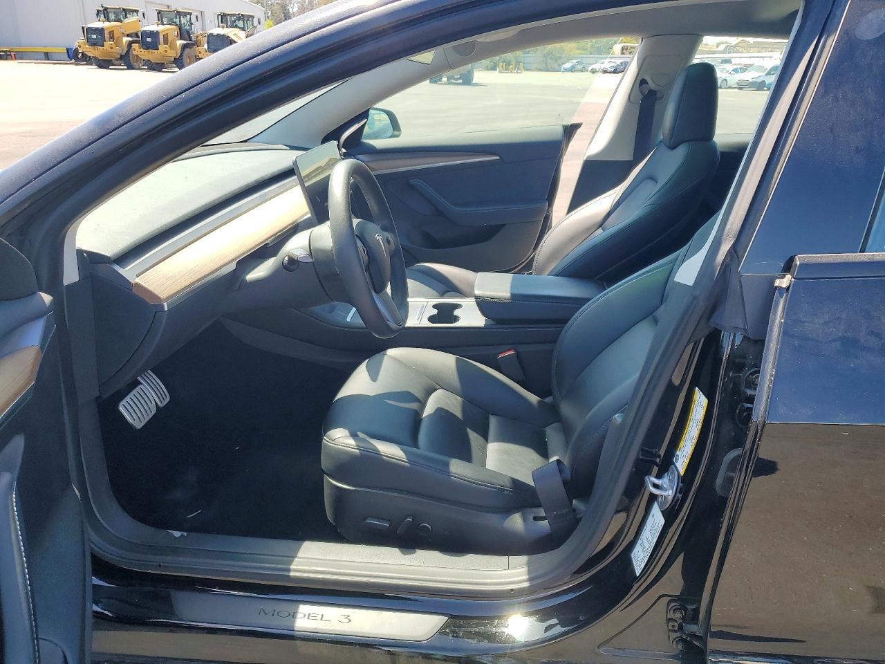 2023 Tesla 3 - zdjęcie 7