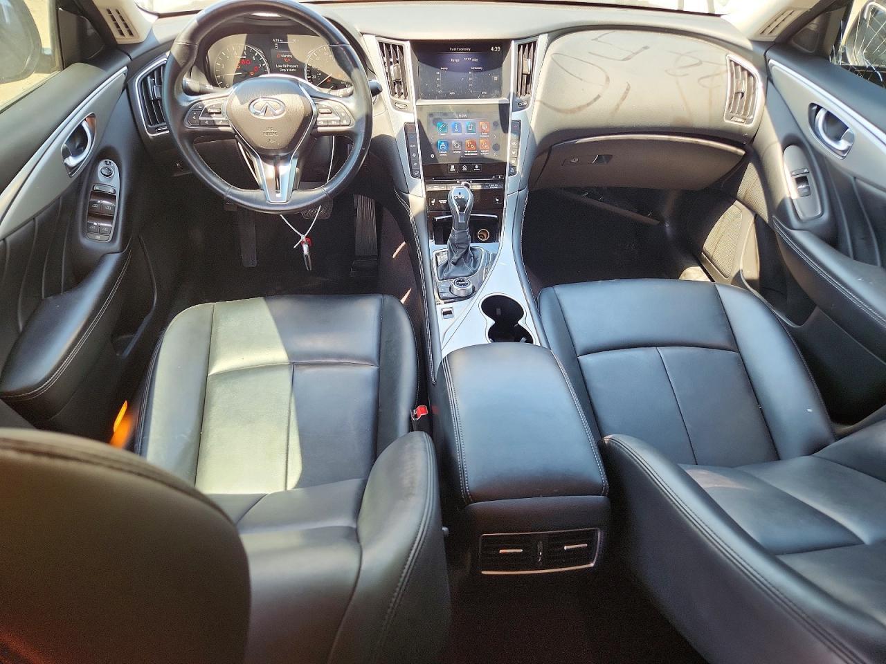 2021 Infiniti Q50 - zdjęcie 8