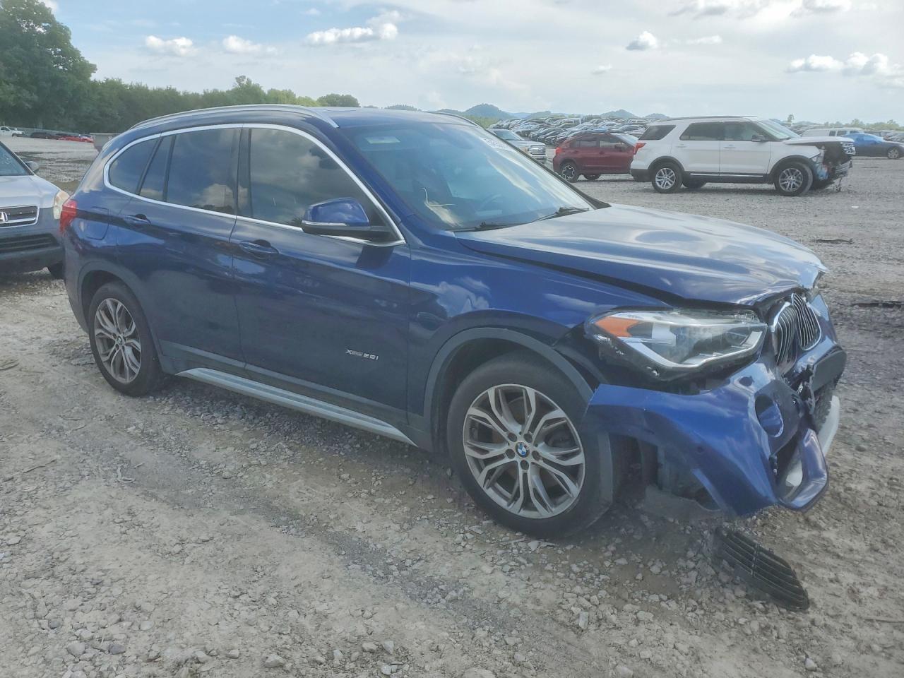 2016 BMW X1 xDrive28I - zdjęcie 4
