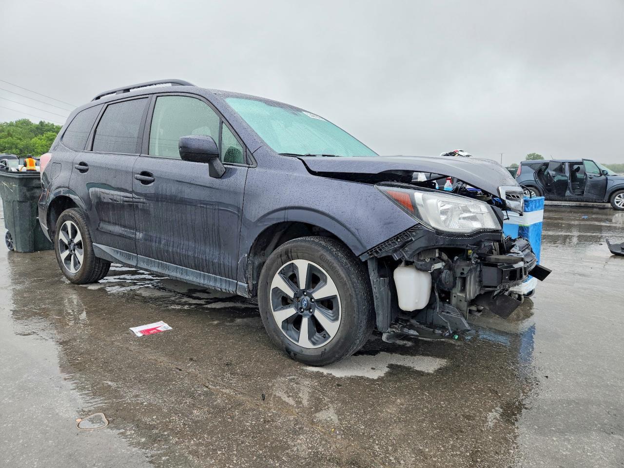 2018 Subaru Forester 2.5I Premium - zdjęcie 4