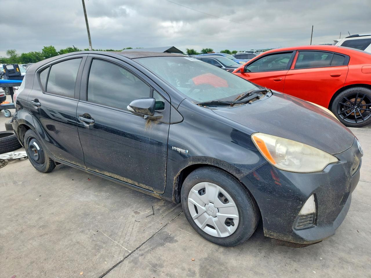 2013 Toyota Prius C Three - zdjęcie 4