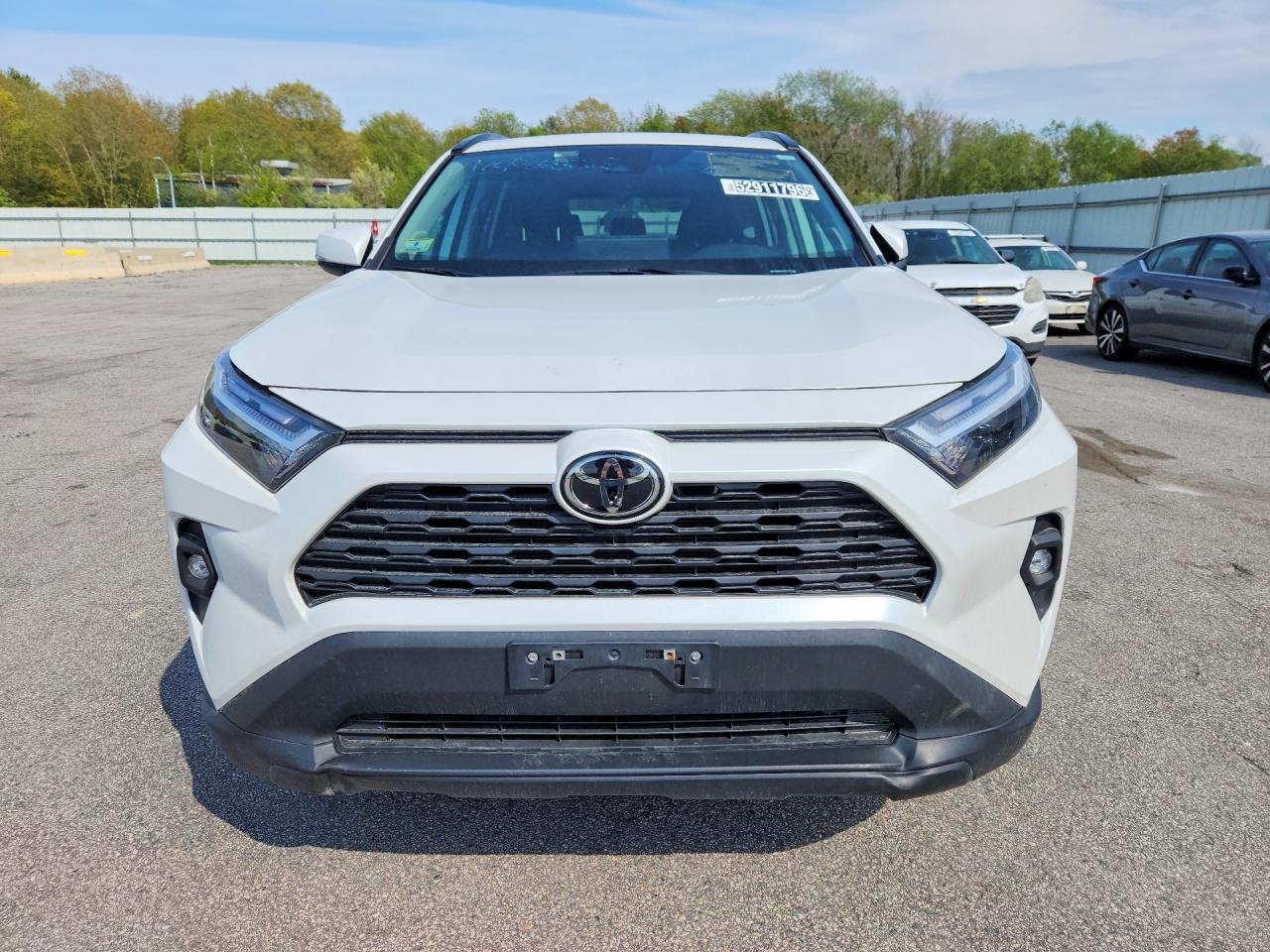 2024 Toyota Rav4 Xle Premium - zdjęcie 5