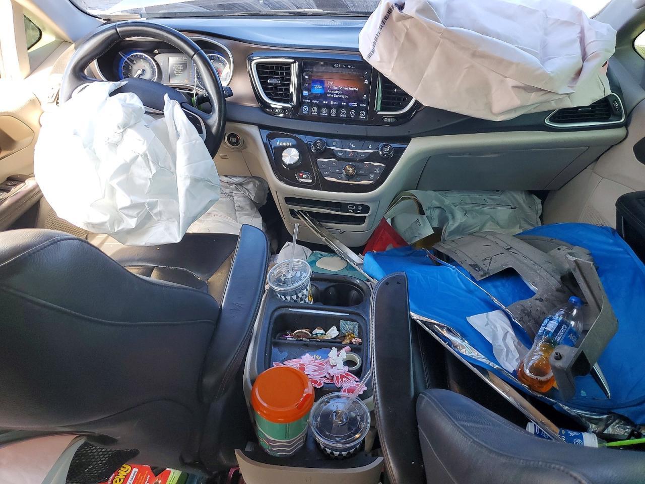 2017 Chrysler Pacifica Touring L - zdjęcie 8