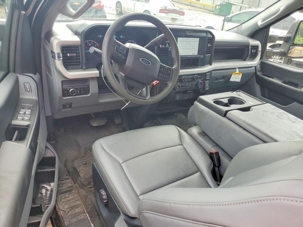 2026 Ford F350 Super Duty - zdjęcie 8