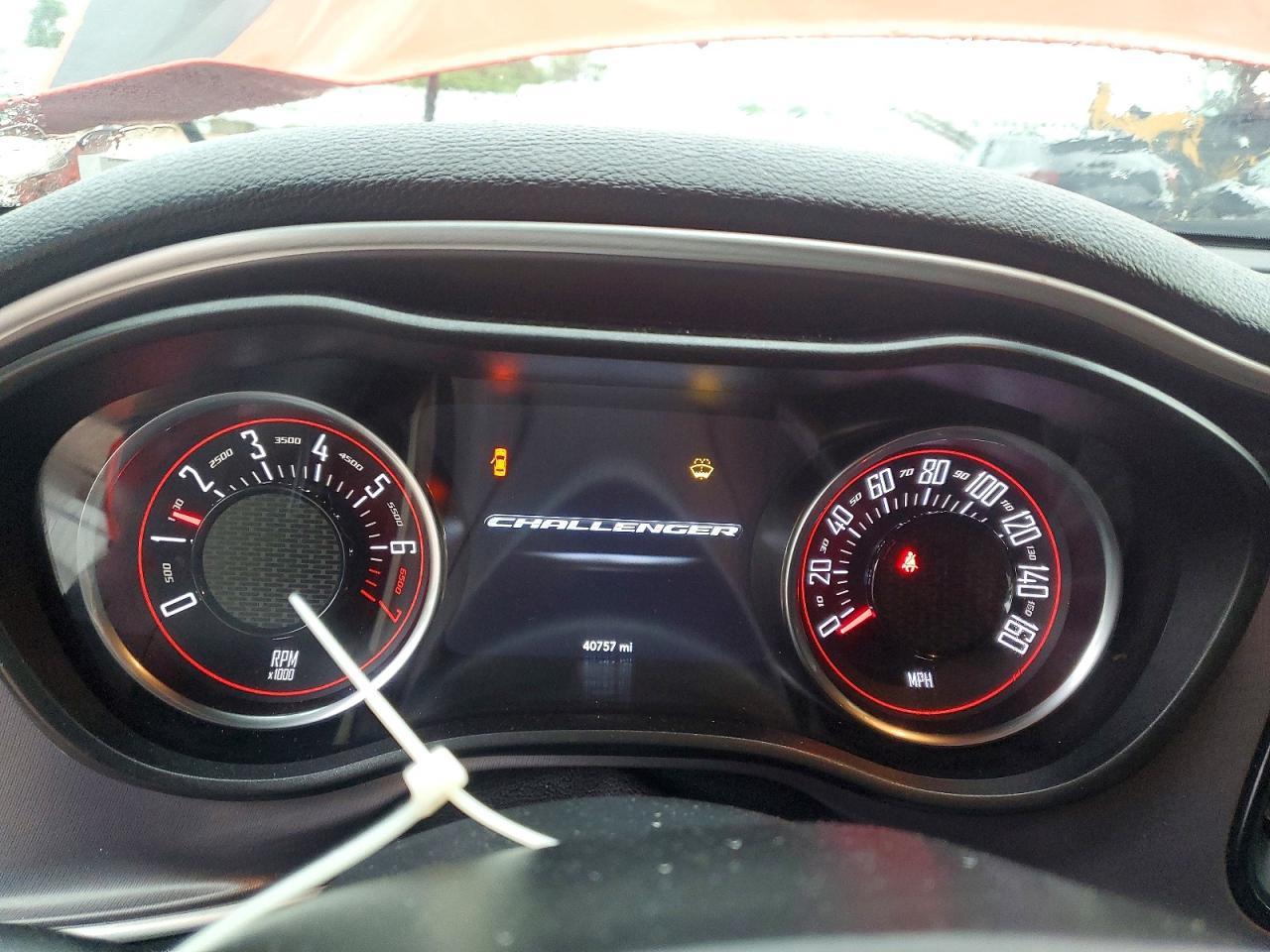 2020 Dodge Challenger Sxt - zdjęcie 9