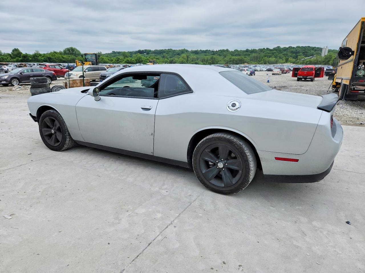 2023 Dodge Challenger Sxt - zdjęcie 2