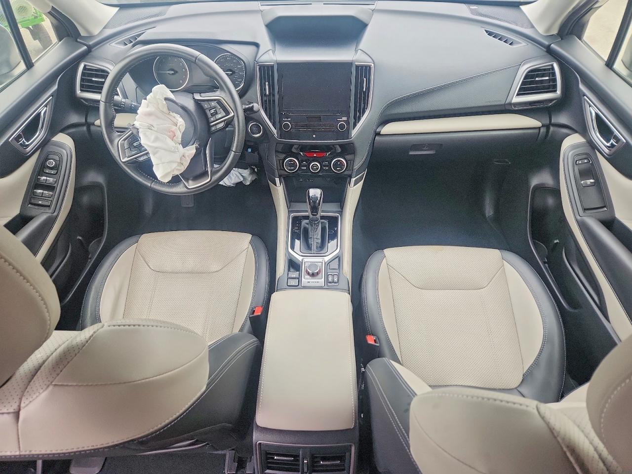 2022 Subaru Forester Limited - zdjęcie 8