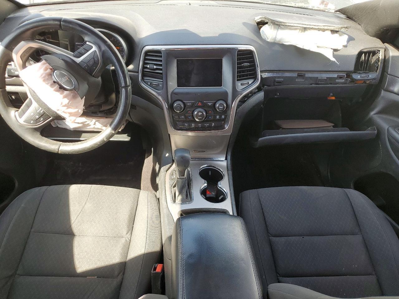2018 Jeep Grand Cherokee Laredo - zdjęcie 8