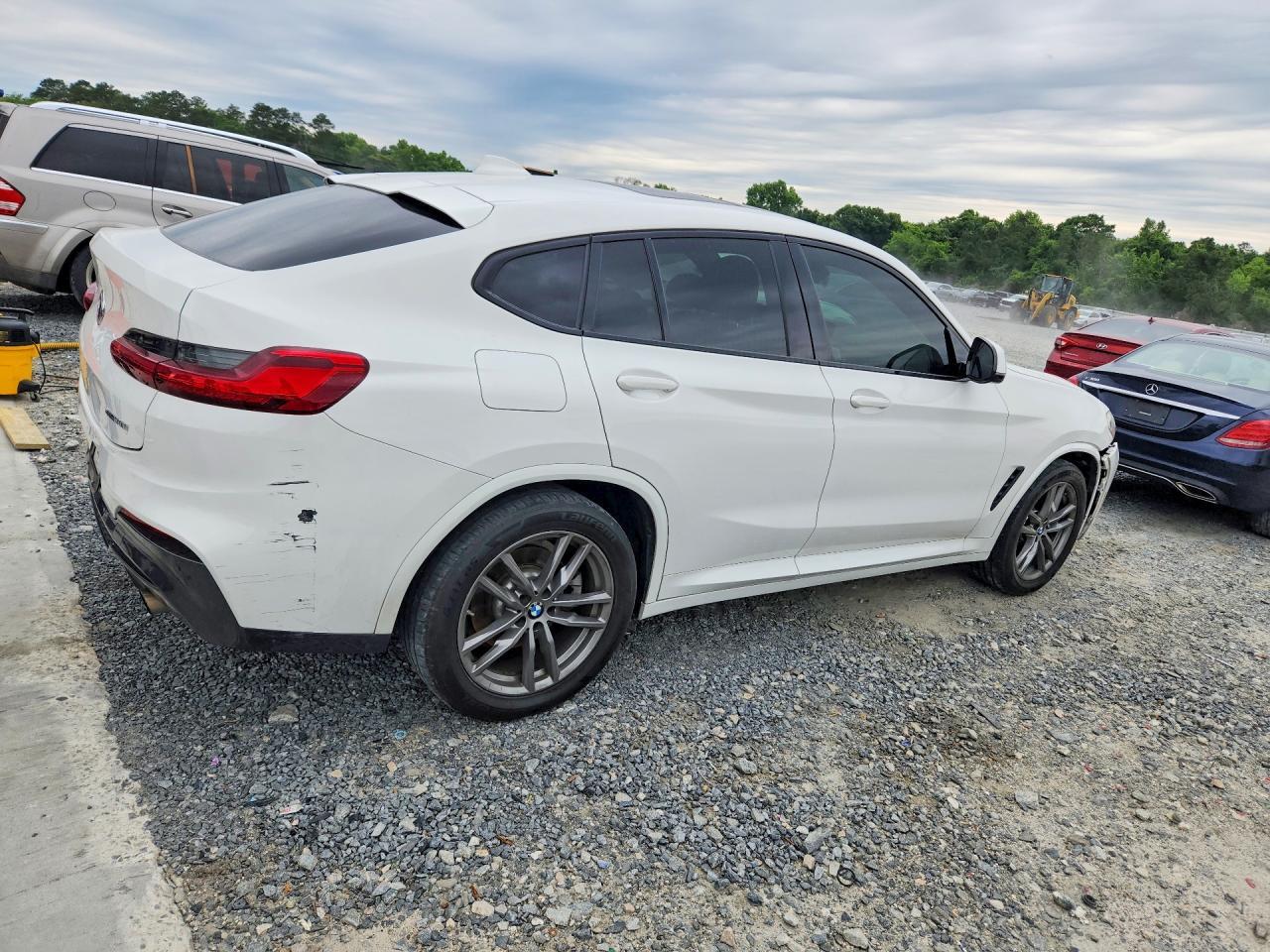 2019 BMW X4 xDrive30I - zdjęcie 3