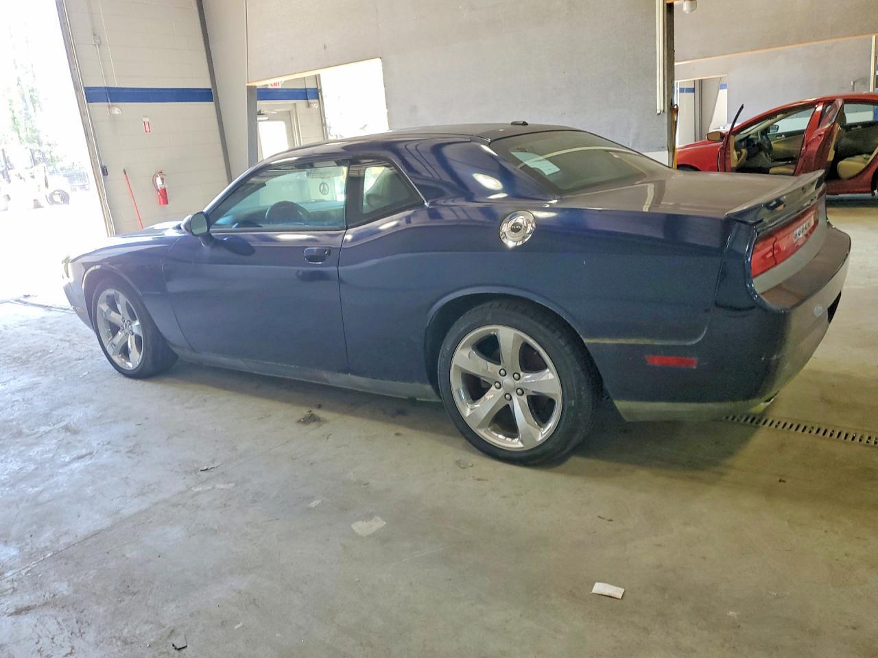 2013 Dodge Challenger Sxt - zdjęcie 2