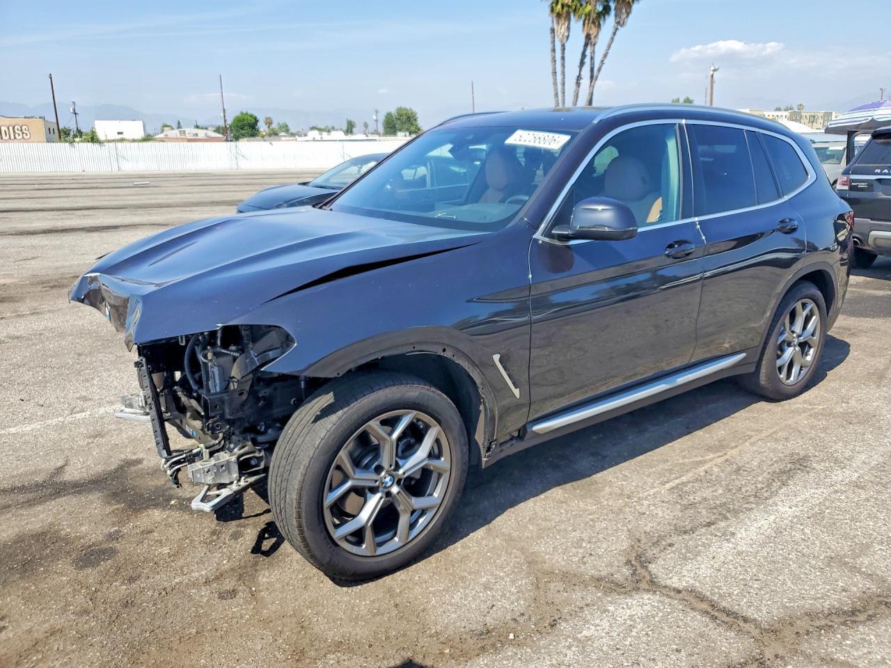 BMW X3 - zdjęcie 1