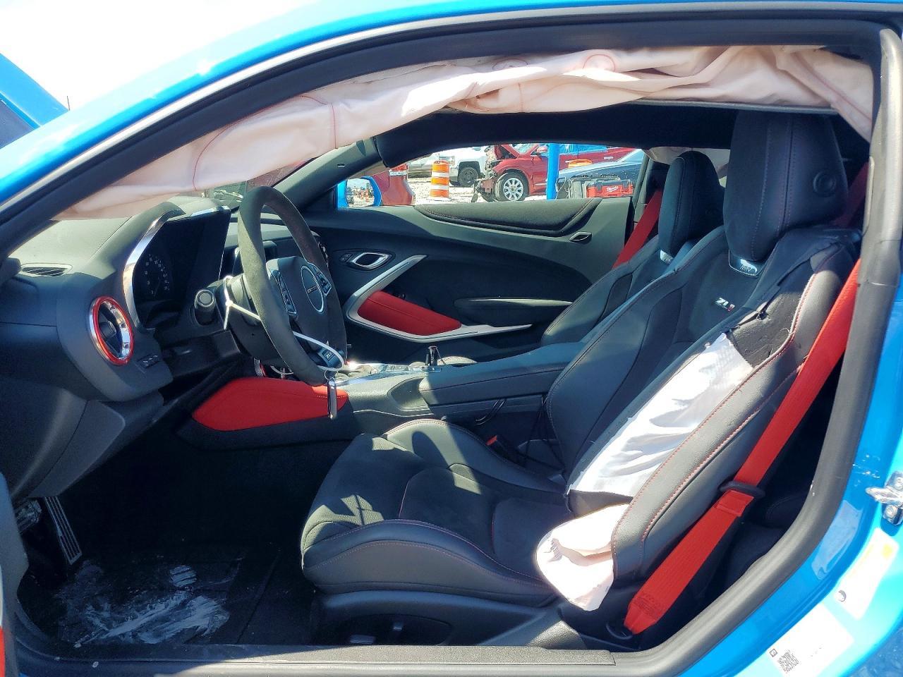 2022 Chevrolet Camaro Zl1 - zdjęcie 7