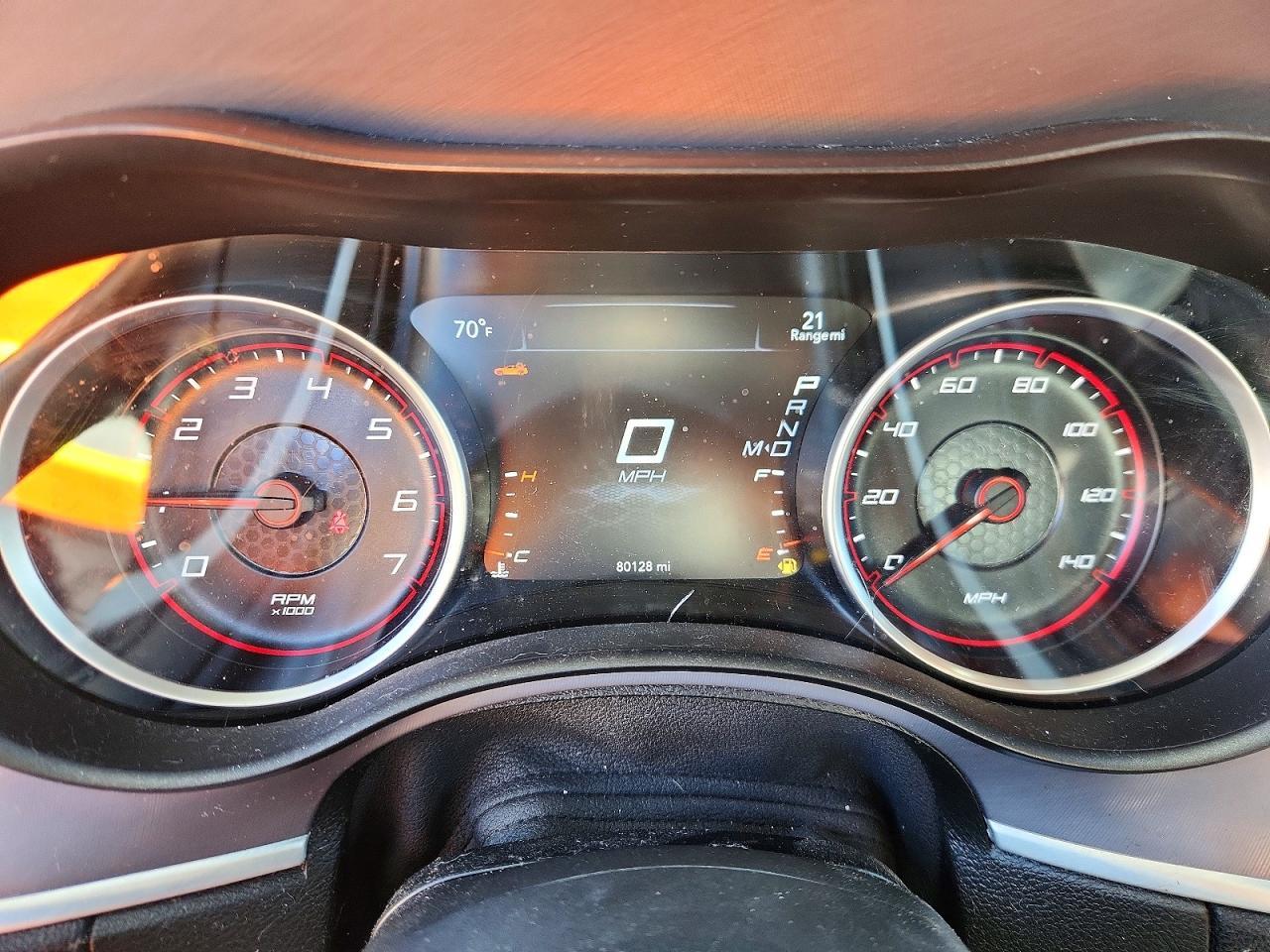 2022 Dodge Charger Sxt - zdjęcie 9