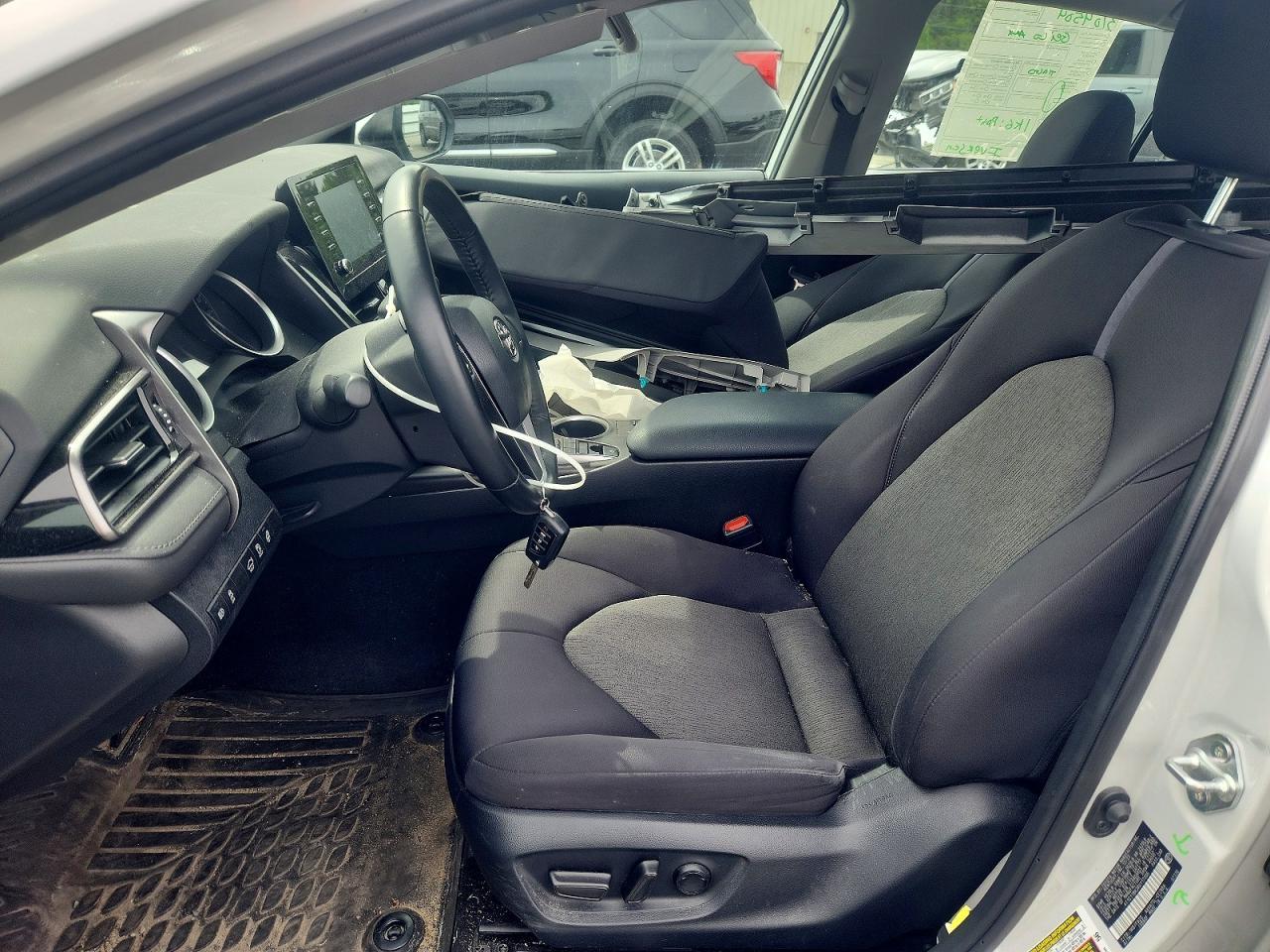 2024 Toyota Camry Le - zdjęcie 7