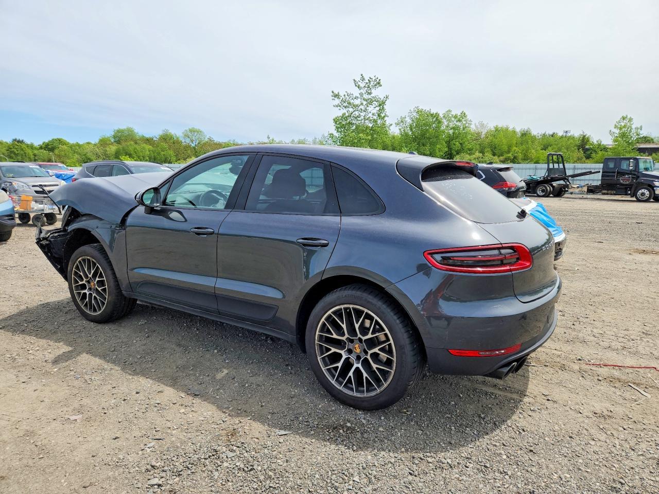 2018 Porsche Macan - zdjęcie 2