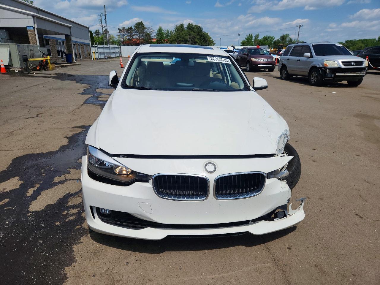 2013 BMW 320 I xDrive - zdjęcie 5