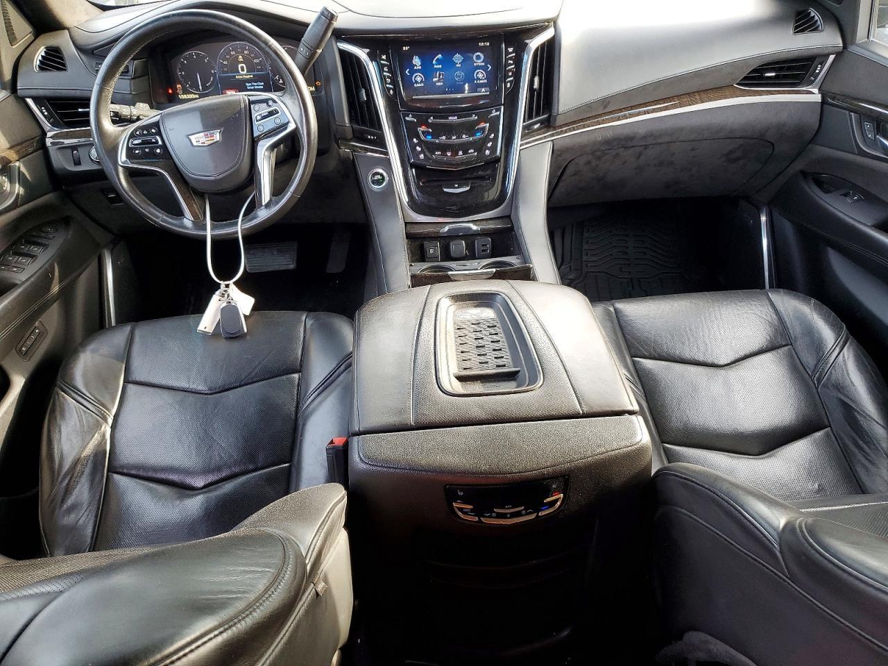 2015 Cadillac Escalade Platinum - zdjęcie 8