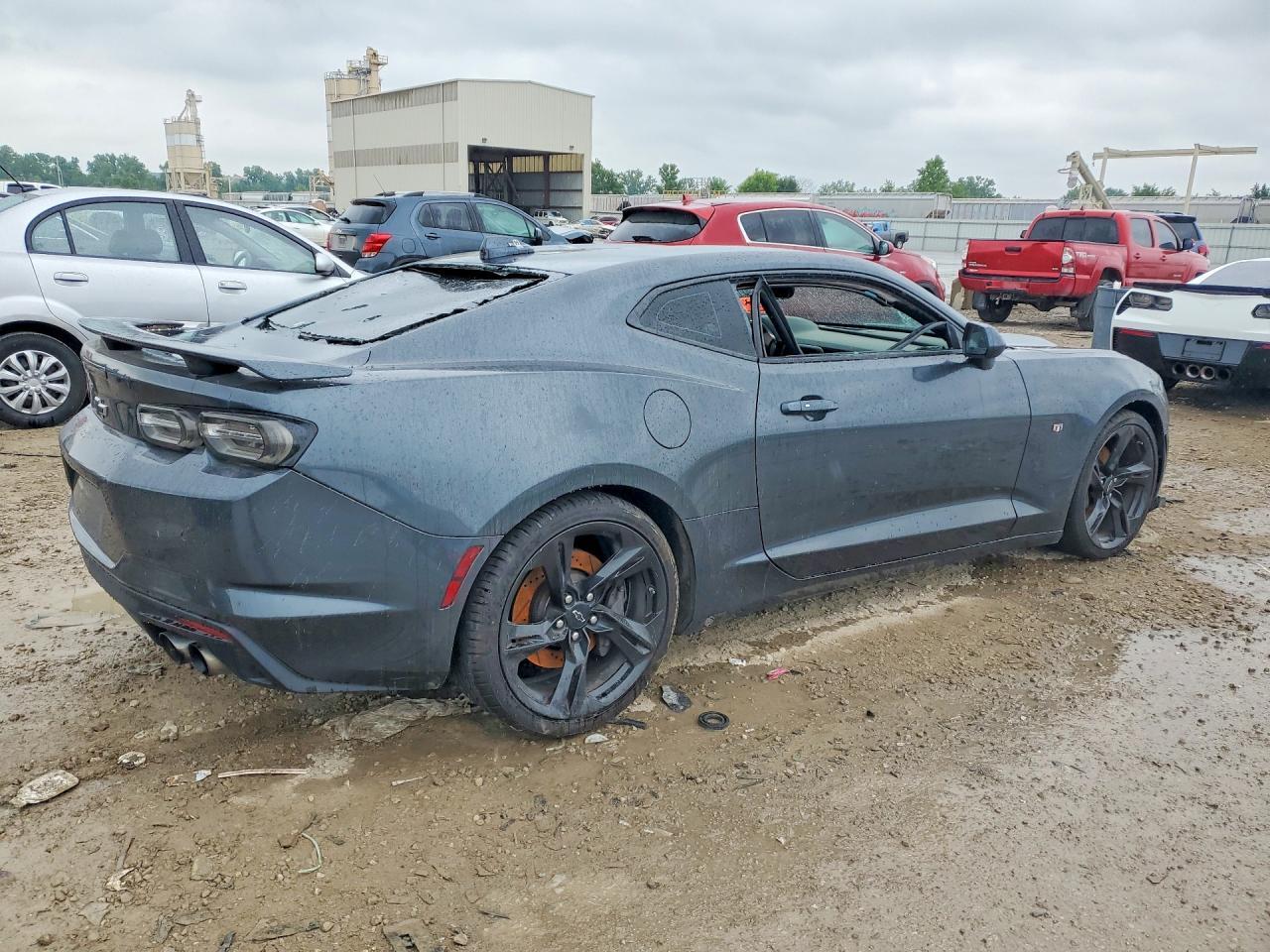 2021 Chevrolet Camaro Ss - zdjęcie 3