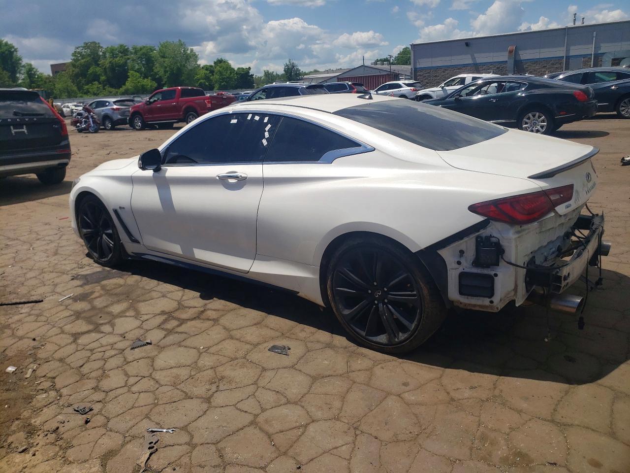 2021 Infiniti Q60 Red Sport 400 - zdjęcie 2