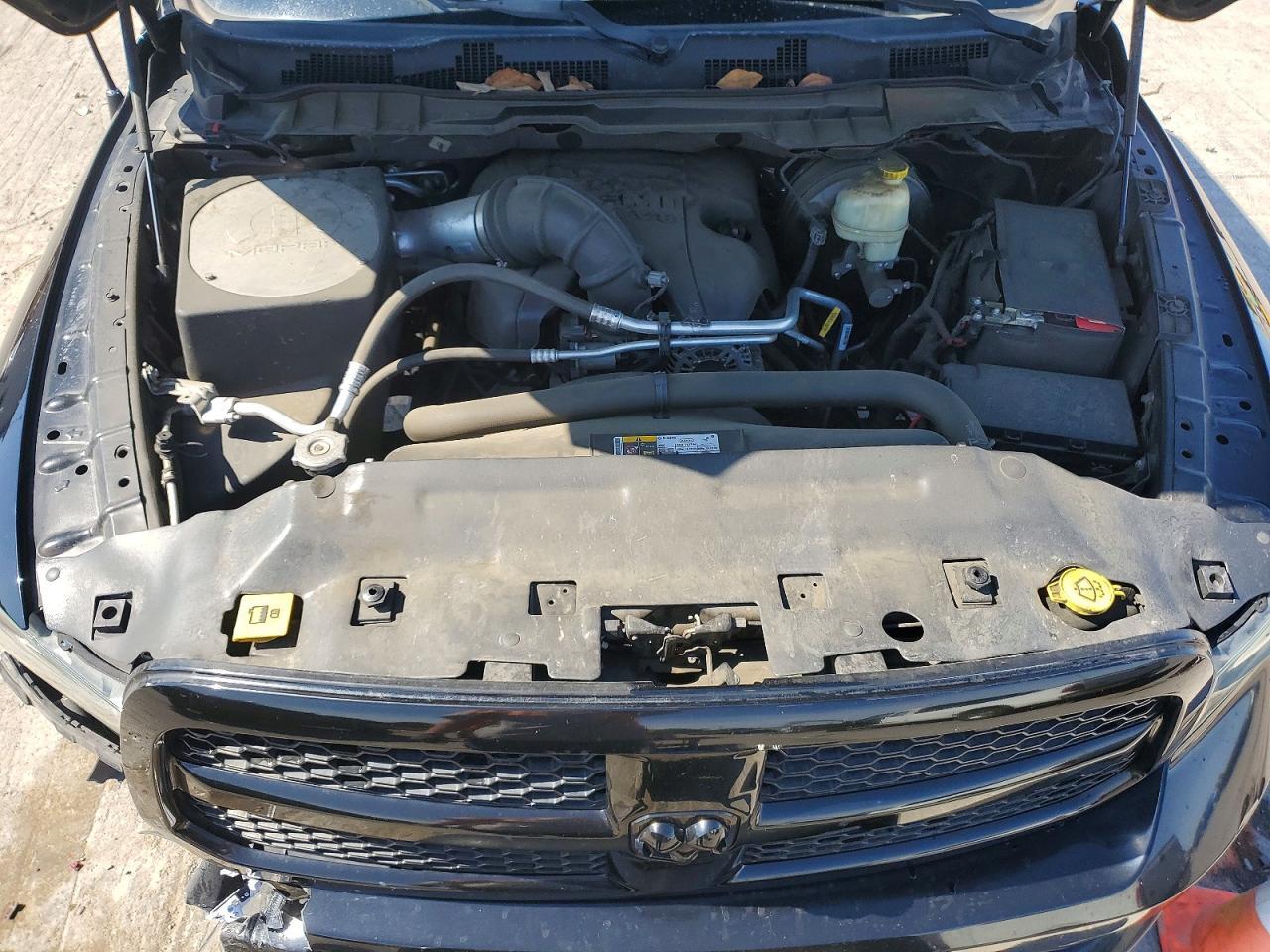 2014 Ram 1500 St - zdjęcie 11