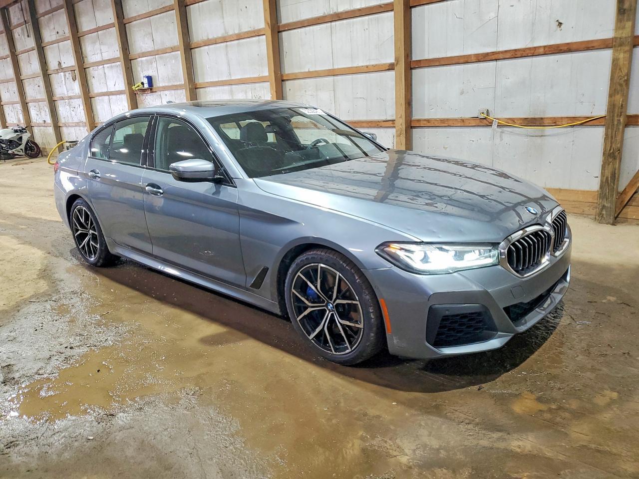 2022 BMW 540 Xi - zdjęcie 4