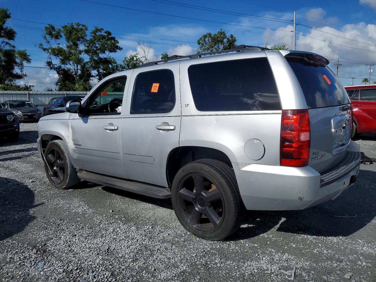 2013 Chevrolet Tahoe C1500 Lt - zdjęcie 2