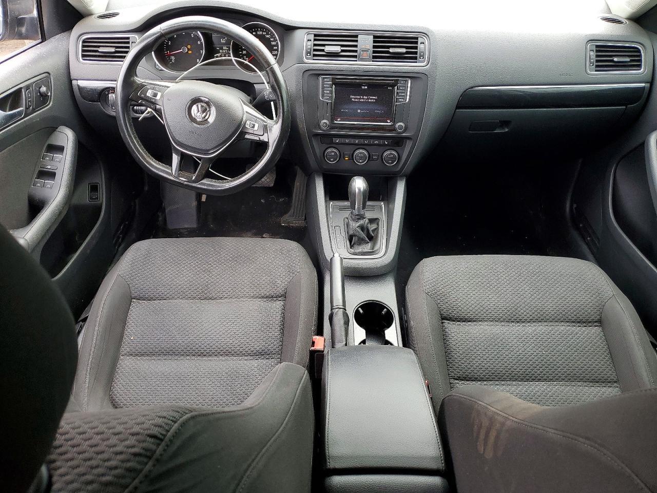 2016 Volkswagen Jetta Comfortline - zdjęcie 8